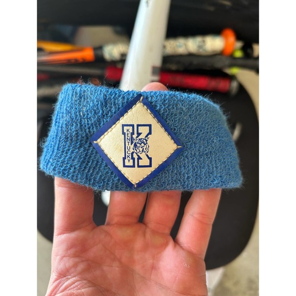 Vintage 80s stitched Kentucky Wildcats headband - Picture 3 of 4